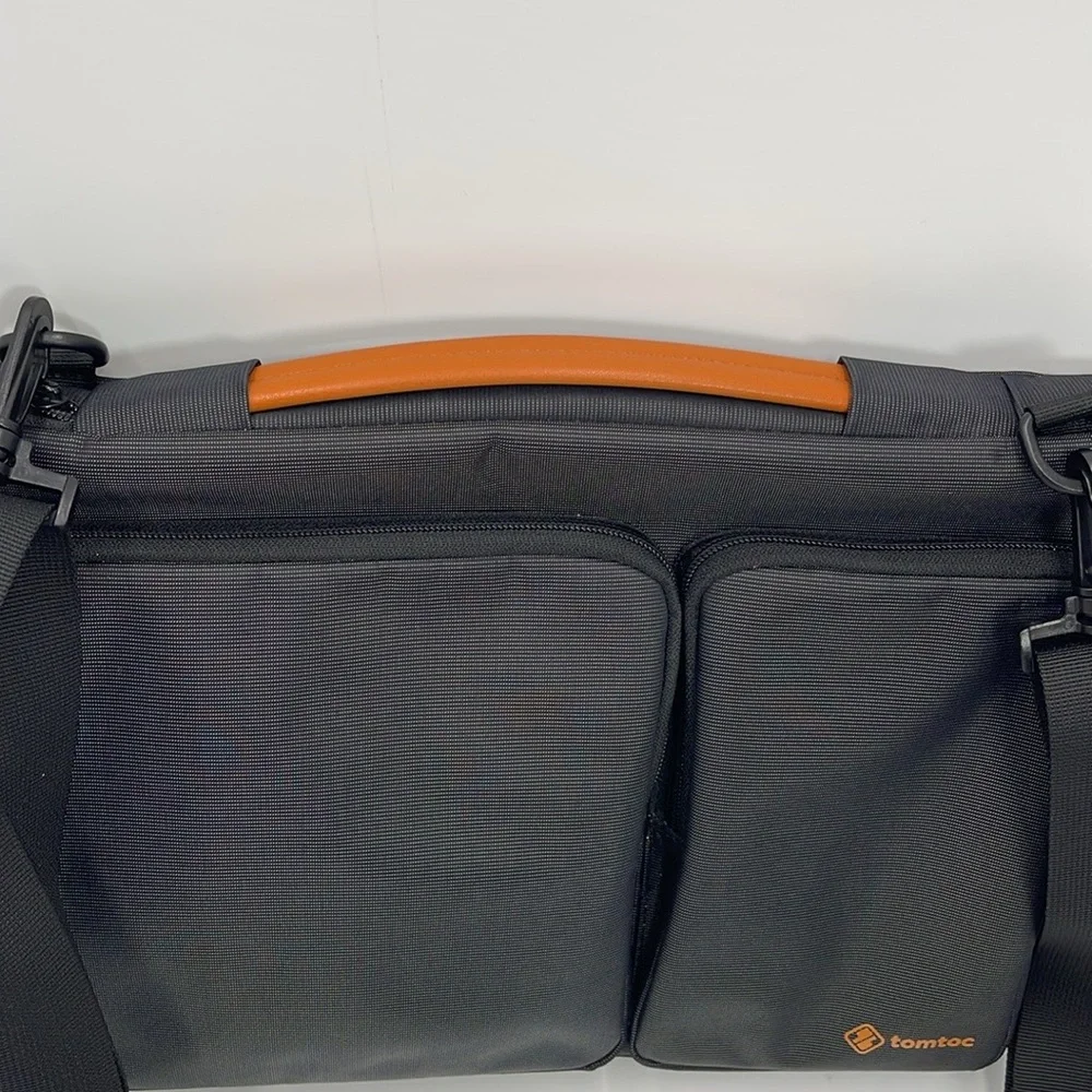 Tomtoc Defender-A42 Laptop Shoudler Bag for 16 inch MacBook Pro